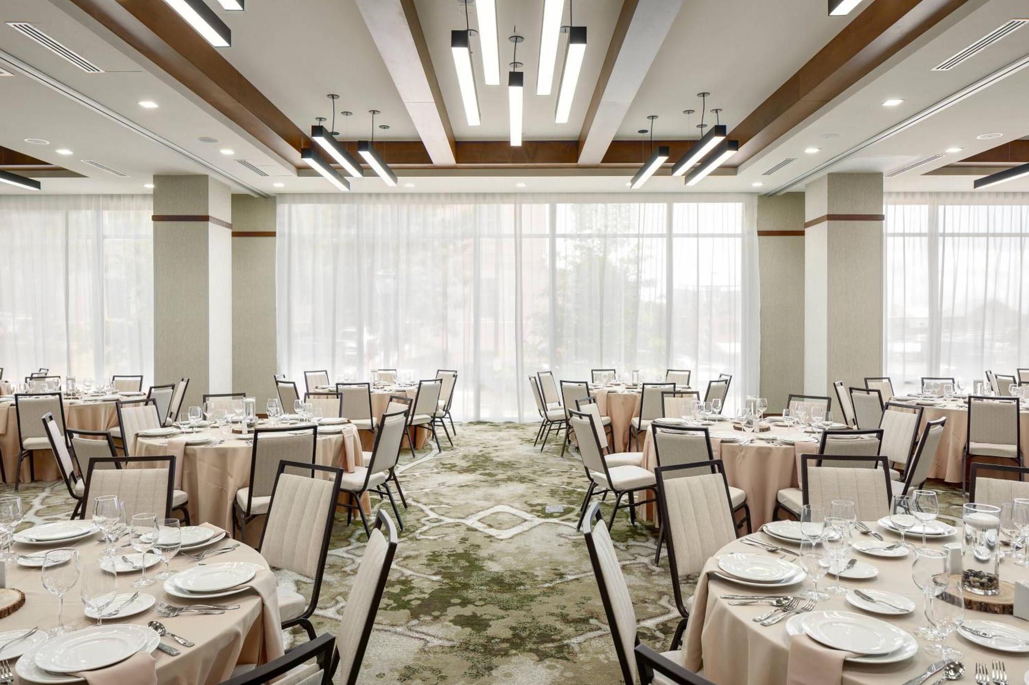 Residence Inn By Marriott Greenville Downtown Екстер'єр фото